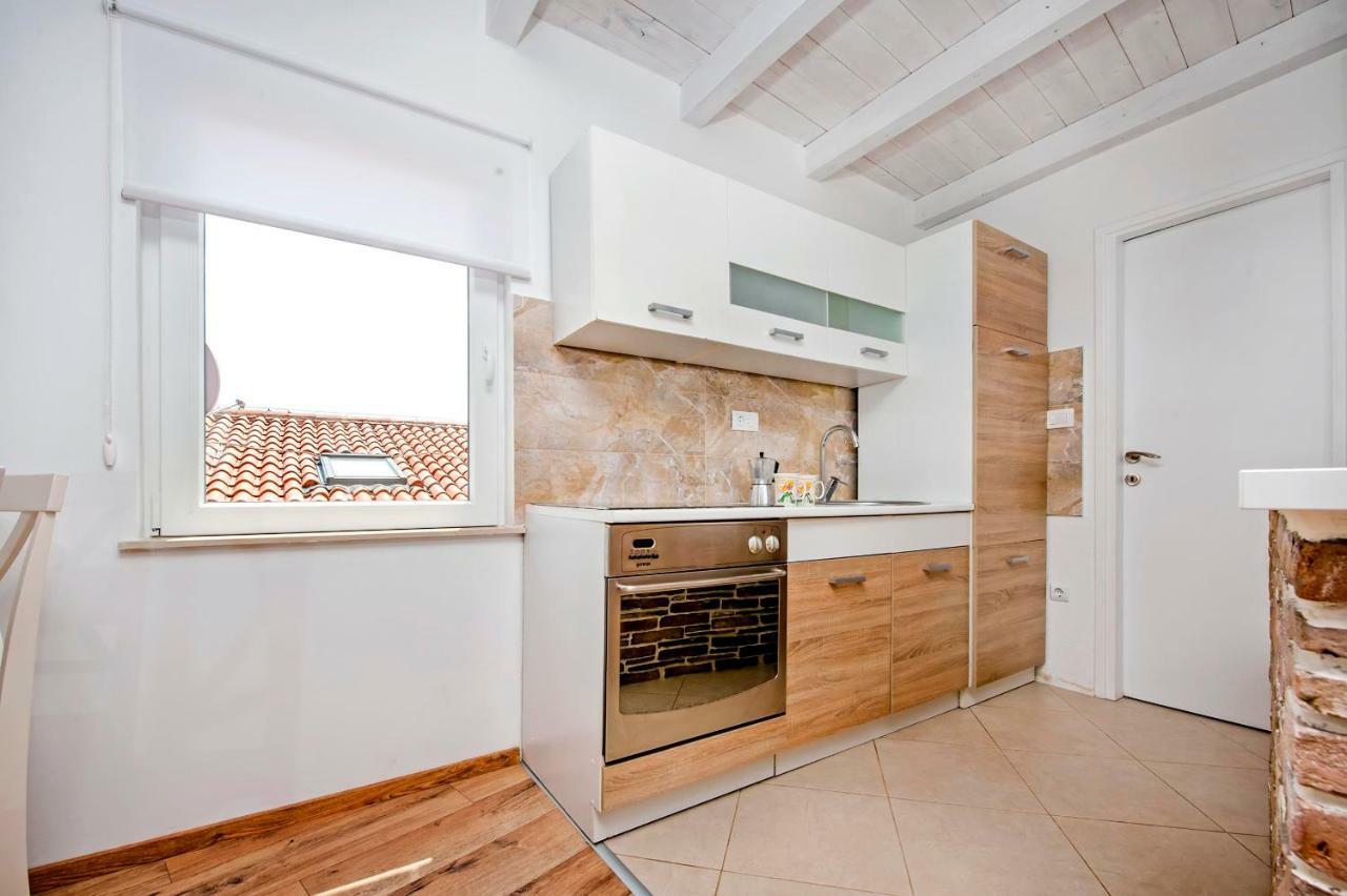 Apartment Casa Alek Rovinj Bagian luar foto