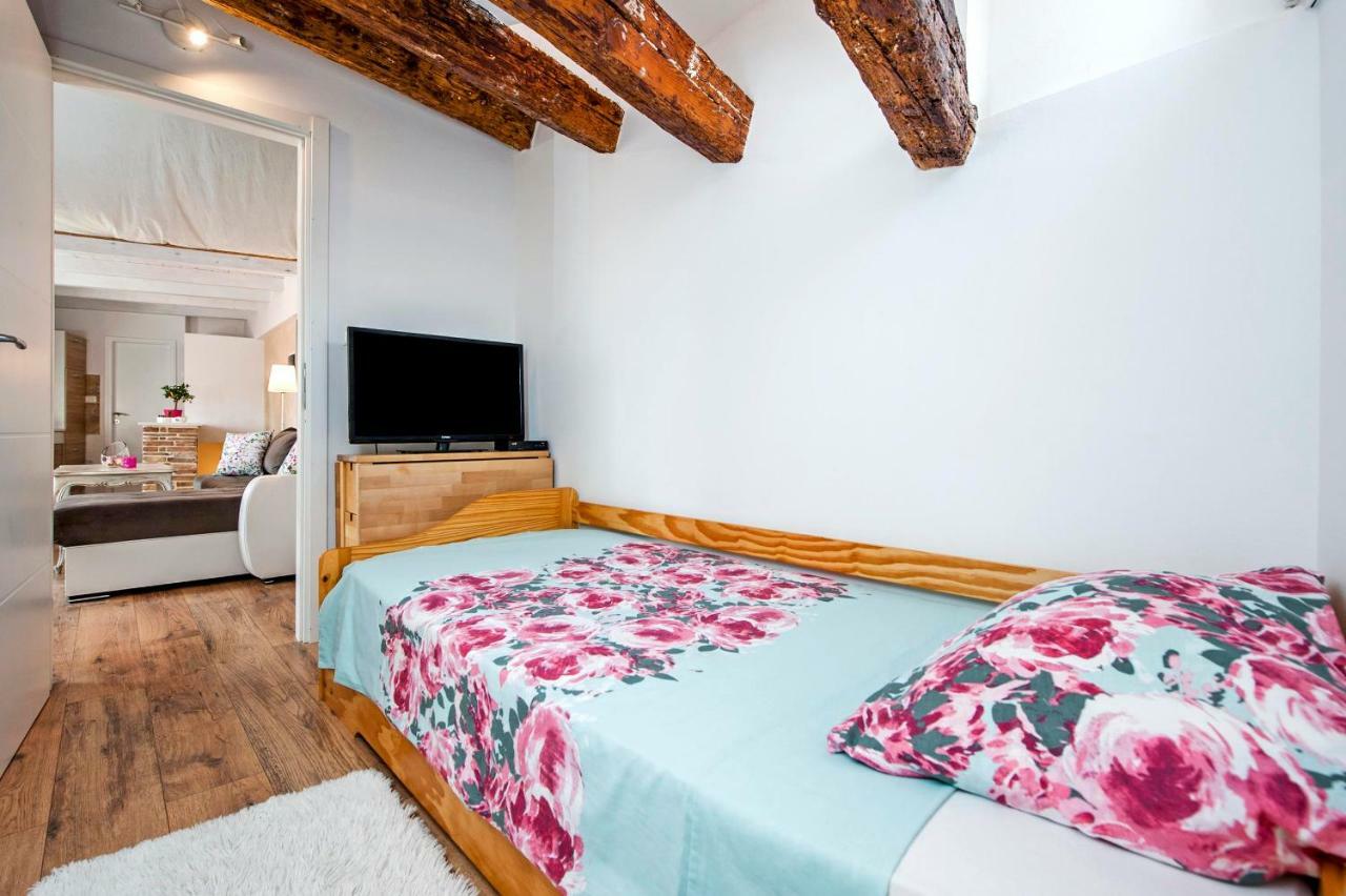 Apartment Casa Alek Rovinj Bagian luar foto